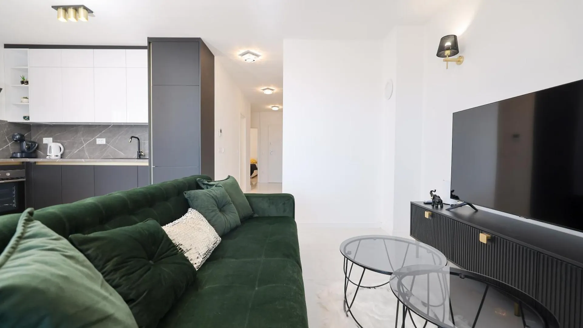 Two Bedroom Apt Luxury Gold Ivana With Private Parking 扎达尔 公寓